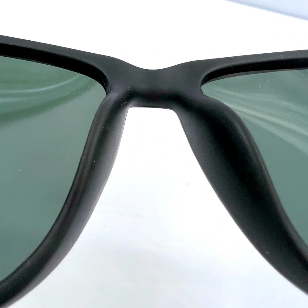 IZOD, POLARIZED, OLIVE GREEN LENSES, 100%UV PROTECTION, BLACK FRAME SUNGLASSES